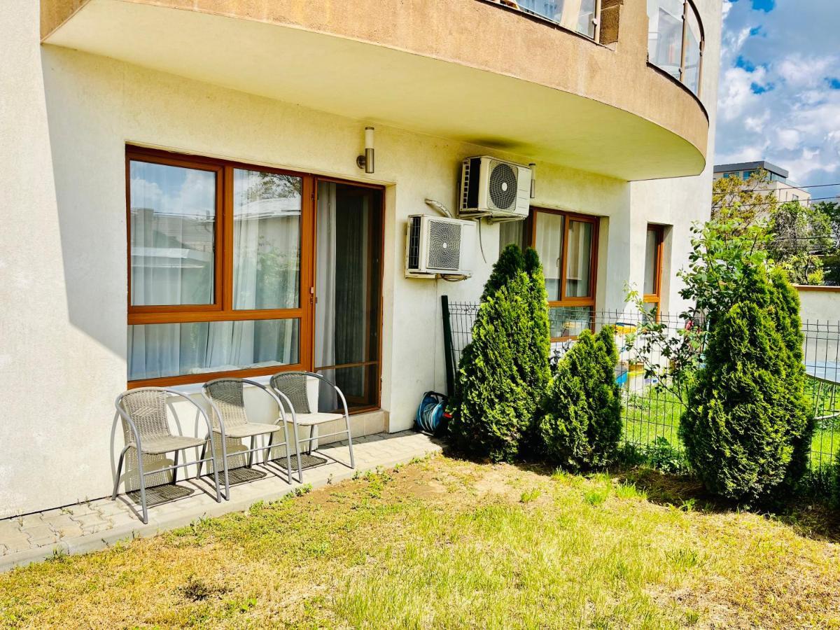 Apartament Rose Garden Apartment บูคาเรสต์ ภายนอก รูปภาพ